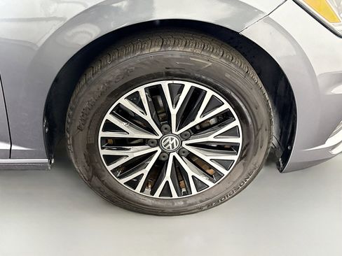 Used 2021 Volkswagen Jetta R-Line FWD image 31