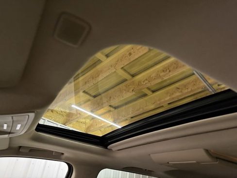 Used 2018 GMC Yukon XL Denali image 42