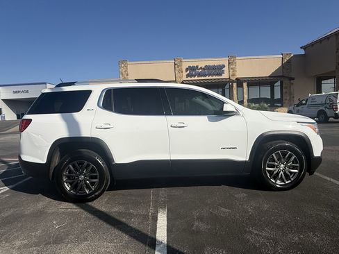 Used 2019 GMC Acadia SLT image 8