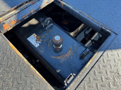 Used 2021 Chevrolet Silverado 3500 LT image 14