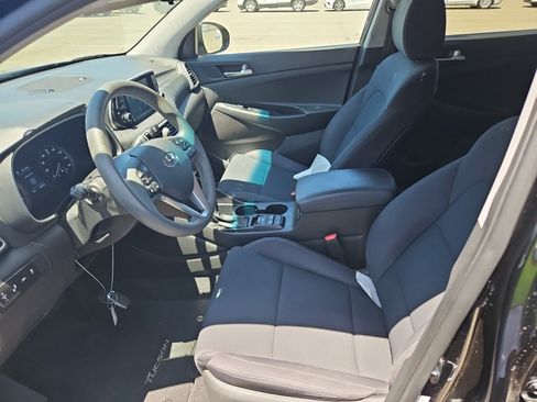 Used 2019 Hyundai Tucson Value FWD image 8