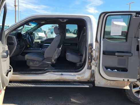 Used 2018 Ford F150 XLT w/ Equipment Group 302A Luxury AWD/4WD image 9