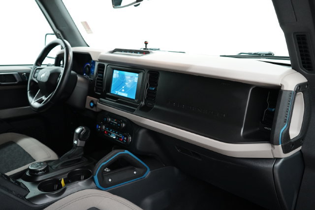 Used 2021 Ford Bronco Wildtrak AWD/4WD image 38
