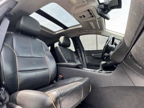 Used 2017 Chevrolet Impala Premier w/ Enhanced Convenience Package image 31
