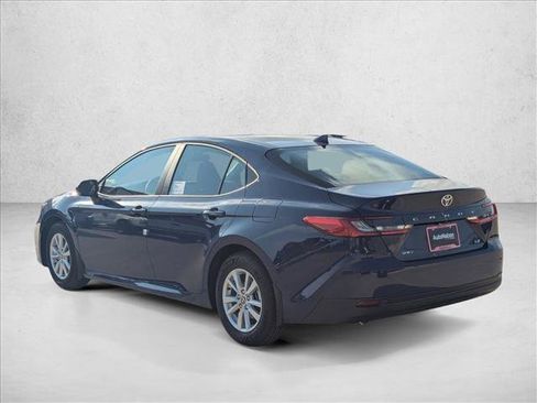 Used 2026 Toyota Camry LE w/ Convenience Package FWD image 10