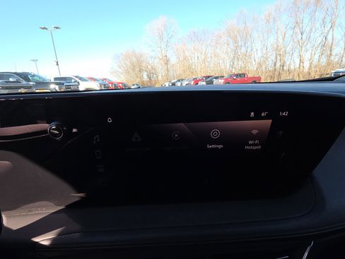 Certified 2024 Buick Encore GX Sport Touring w/ Black Roof Package image 21