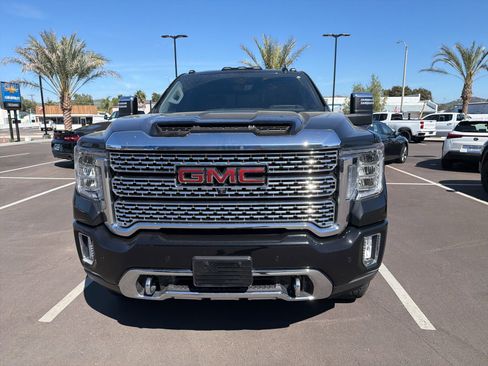 Used 2023 GMC Sierra 2500 Denali image 9