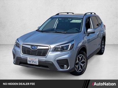 Used 2021 Subaru Forester Premium w/ Popular Package #1