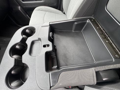 Used 2024 RAM 2500 Big Horn image 21