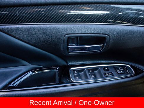 Used 2022 Mitsubishi Outlander 4WD Plug-In Hybrid image 19