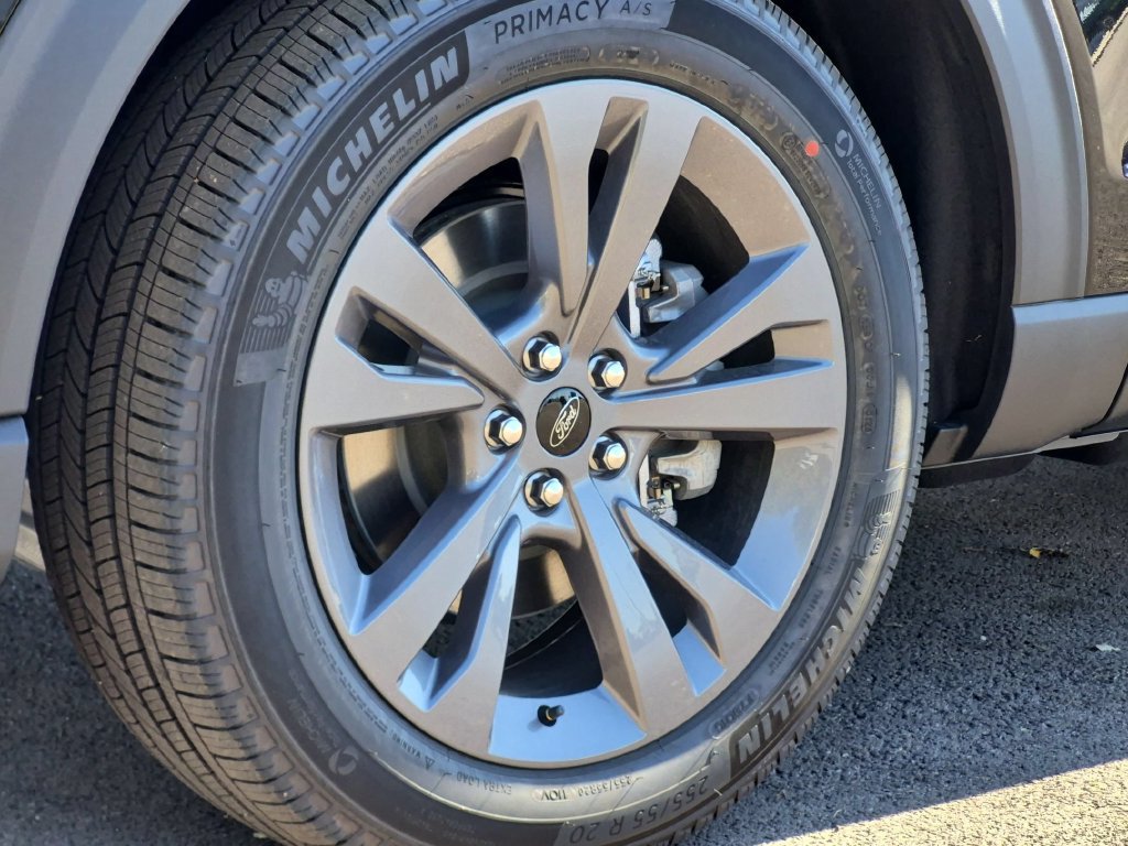 New 2027 Ford Explorer Active w/ Active Comfort Package AWD/4WD image 24