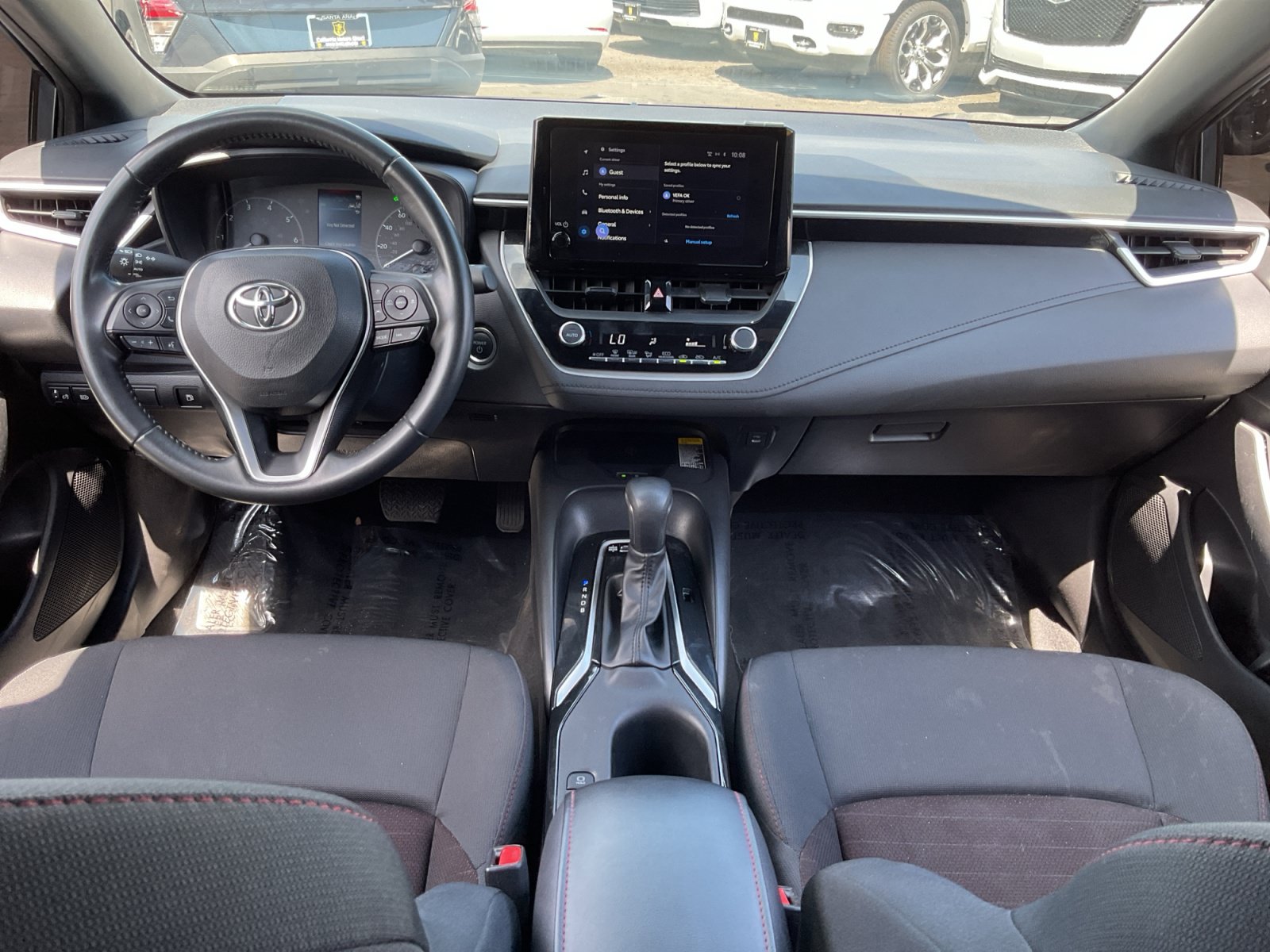 Used 2024 Toyota Corolla SE w/ SE Package FWD image 17