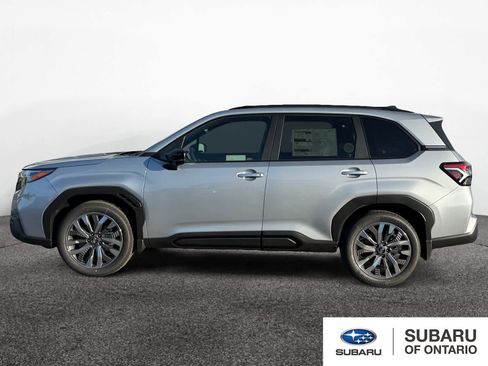 Used 2025 Subaru Forester Touring w/ Protection Package image 2