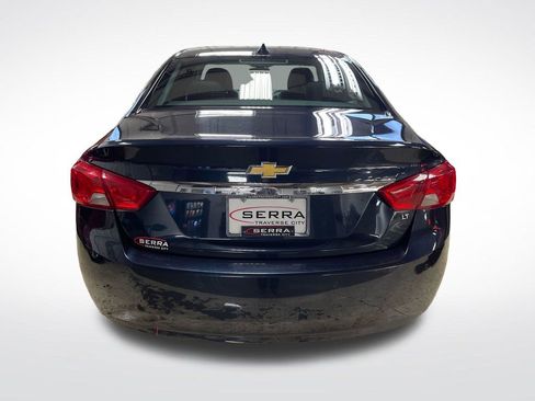 Used 2014 Chevrolet Impala LT w/ Convenience Package FWD image 10