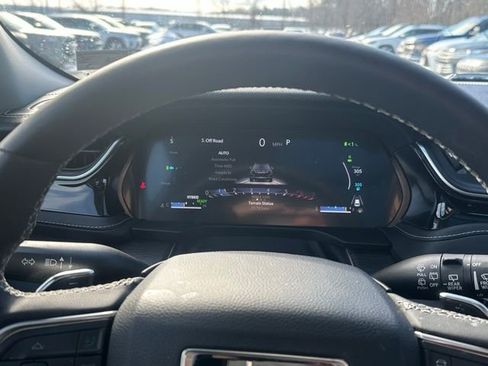 Used 2023 Jeep Grand Cherokee 4WD 4xe image 23