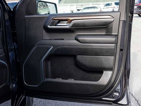 Used 2022 GMC Sierra 1500 Elevation image 13