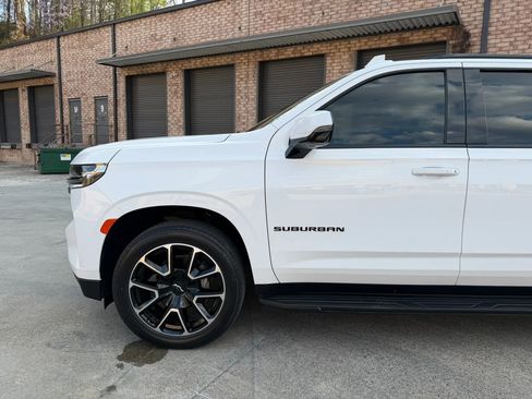 Used 2021 Chevrolet Suburban RST w/ Luxury Package image 3