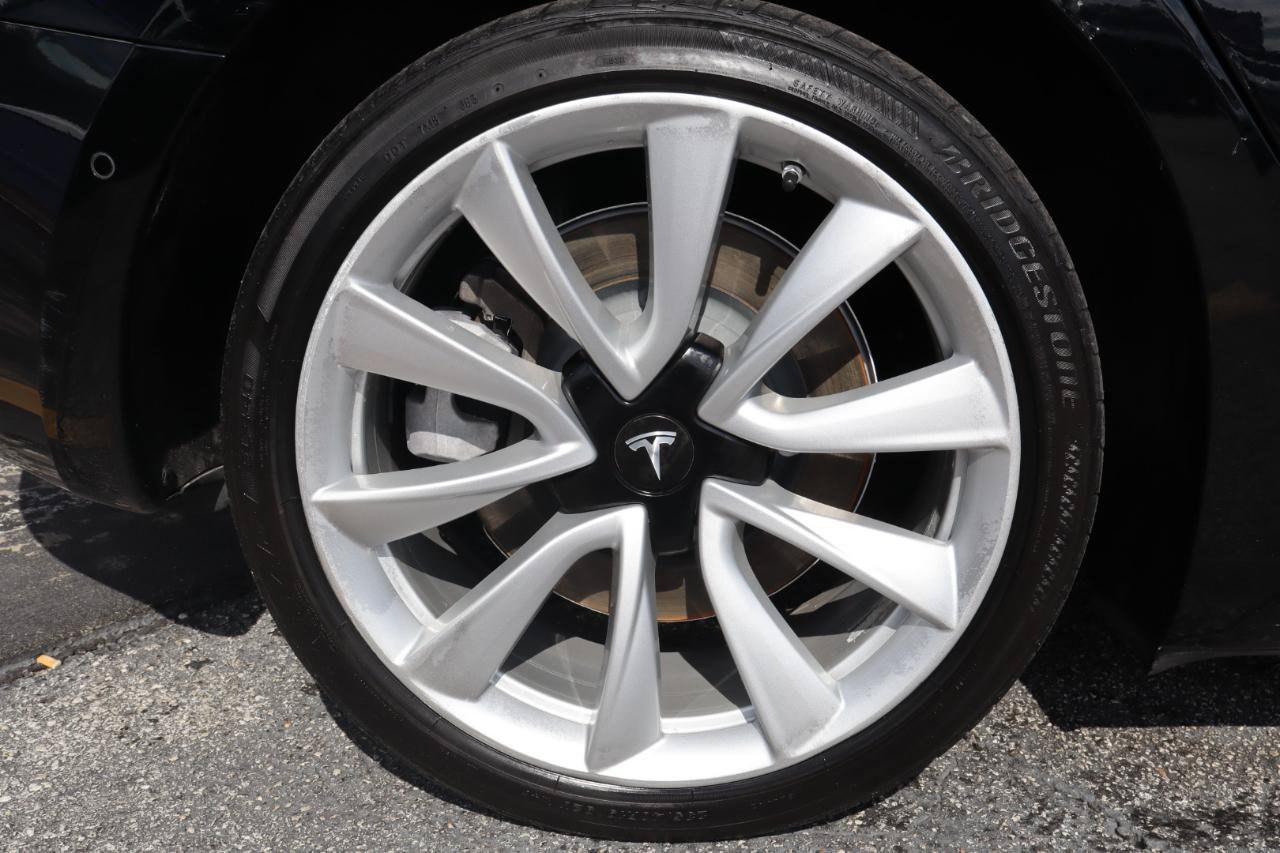 Used 2018 Tesla Model 3 Long Range RWD image 27