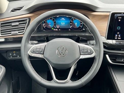 New 2026 Volkswagen Atlas SE image 23