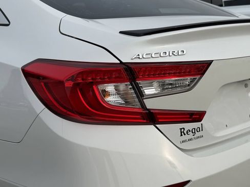 Used 2022 Honda Accord Sport Special Edition image 11
