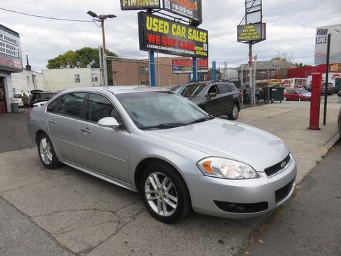 Used 2013 Chevrolet Impala LTZ image 2