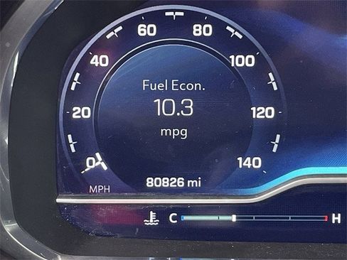 Used 2023 Chevrolet Suburban Premier image 15