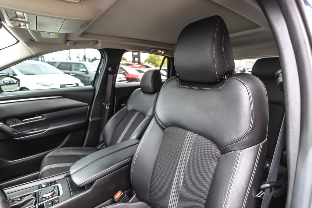 Used 2024 MAZDA CX-50 AWD 2.5 S w/ Weather Package image 18