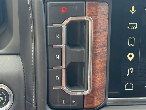 Certified 2023 GMC Yukon XL Denali Ultimate AWD/4WD image 24