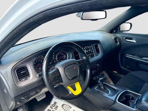 Used 2023 Dodge Charger GT image 9