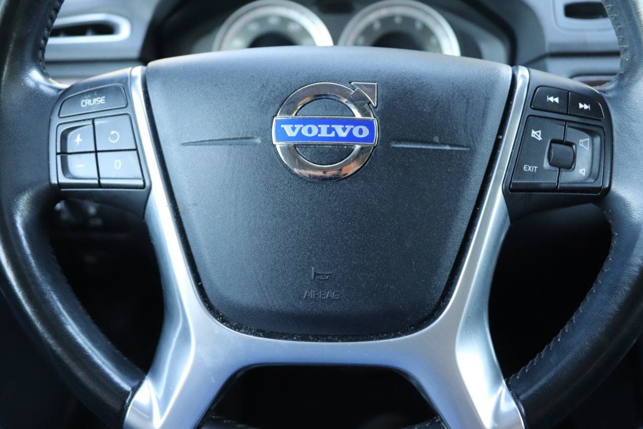 Used 2012 Volvo XC70 3.2 AWD/4WD image 11