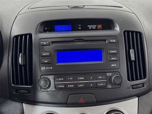 Used 2009 Hyundai Elantra GLS image 13