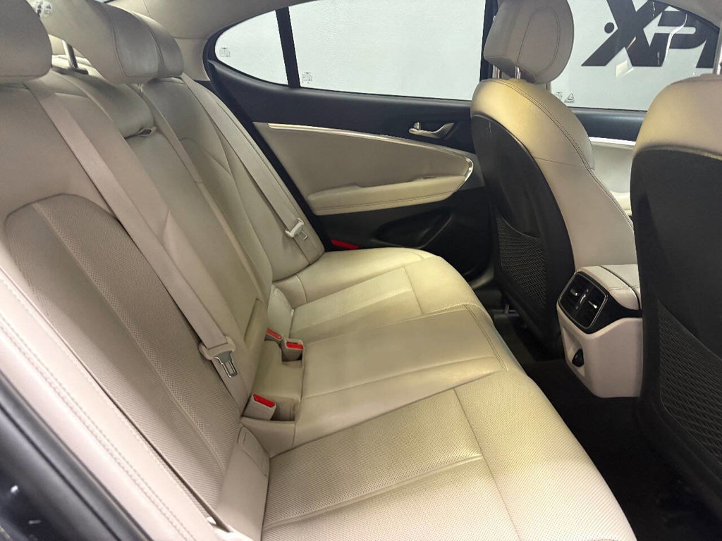 Used 2021 Genesis G70 2.0T AWD/4WD image 45