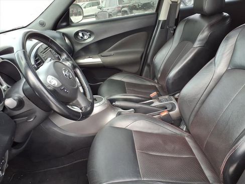 Used 2013 Nissan Juke SL w/ Midnight Edition image 8
