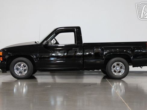 Used 1990 Chevrolet Silverado 1500 2WD Regular Cab image 27