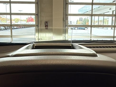 Used 2022 GMC Terrain SLT w/ Tech Package image 33