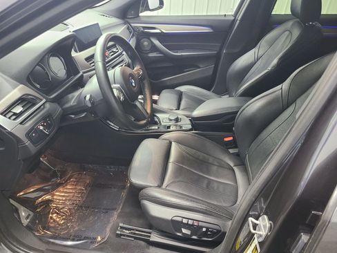 Used 2018 BMW X2 xDrive28i w/ M SportX Package AWD/4WD image 23