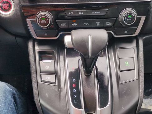 Used 2018 Honda CR-V Touring image 19