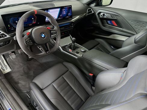 Used 2025 BMW M2 image 27