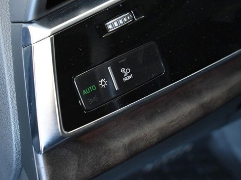 Used 2020 Audi Q7 3.0T Prestige AWD/4WD image 32