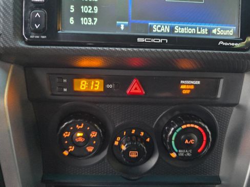 Used 2016 Scion FR-S image 28