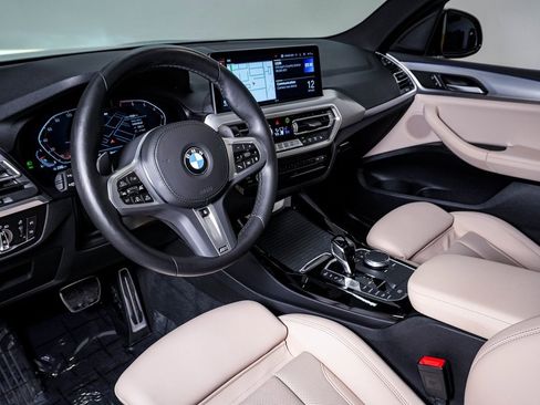 Used 2024 BMW X3 xDrive30i w/ Premium Package image 19