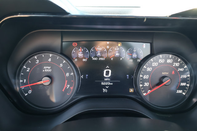 Used 2022 Chevrolet Camaro ZL1 RWD image 15