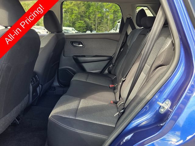 Used 2023 Nissan Rogue SV FWD image 10