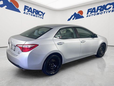 Used 2016 Toyota Corolla LE FWD image 4