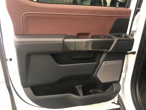 Used 2023 Ford F150 Lariat w/ Equipment Group 502A High image 37