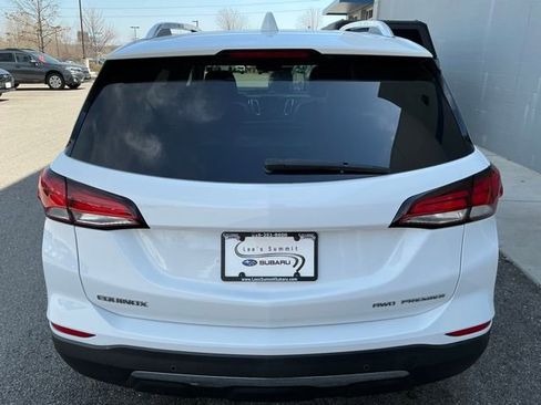 Used 2023 Chevrolet Equinox Premier AWD/4WD image 3