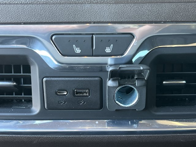 Used 2021 Chevrolet Silverado 1500 LTZ w/ Safety Package II AWD/4WD image 36