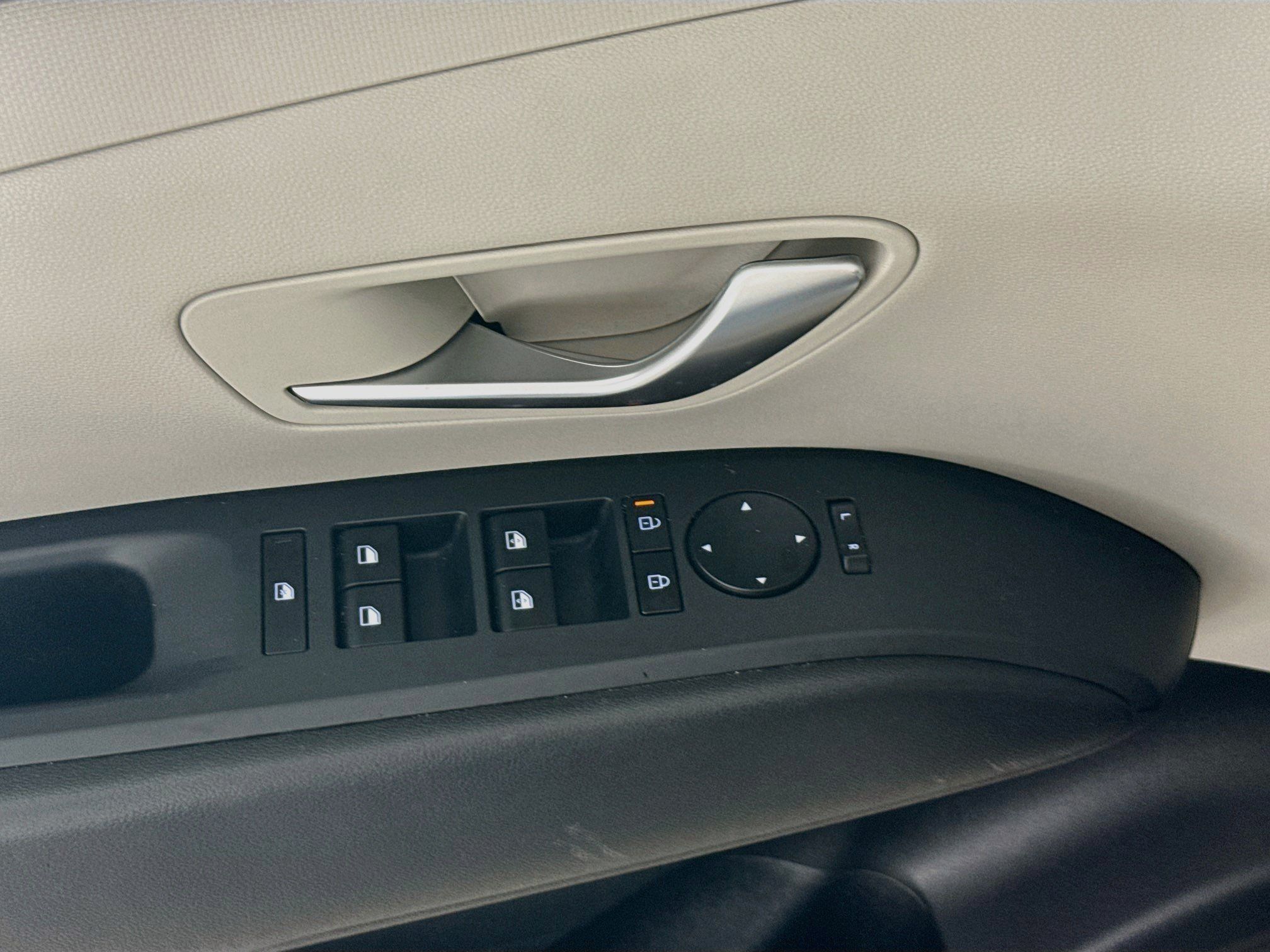 Used 2025 Hyundai Tucson SEL FWD image 20
