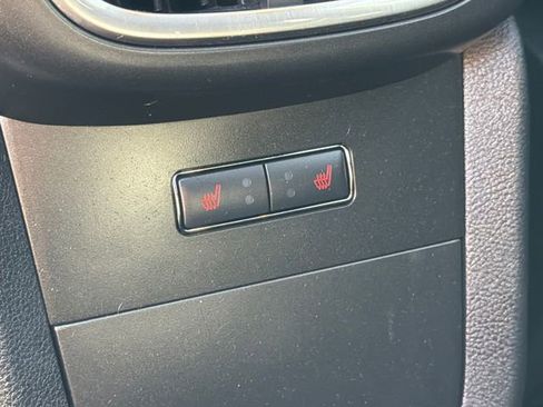 Used 2017 Lincoln MKX Reserve w/ Lincoln MKX Climate Package image 19