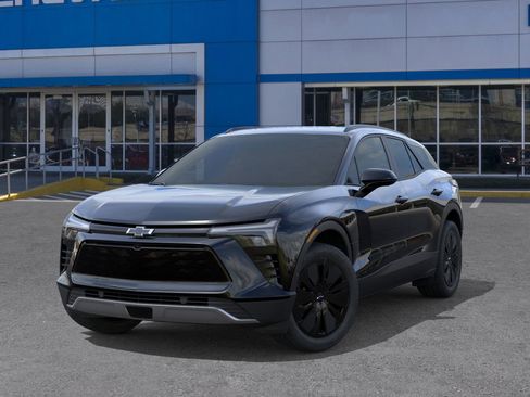 New 2026 Chevrolet Blazer EV LT image 6